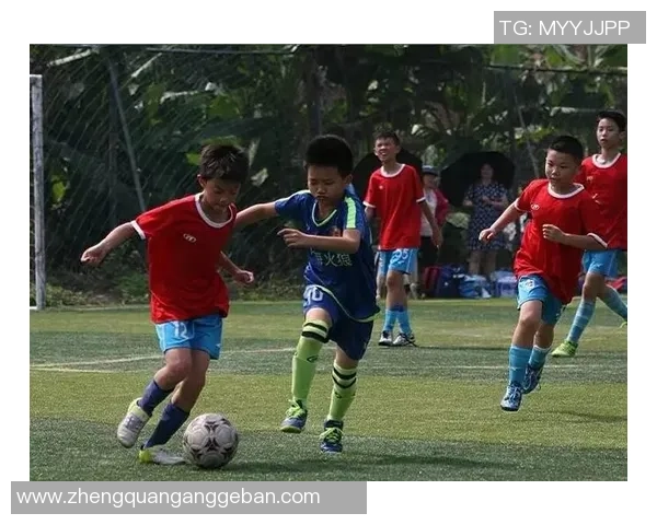 足球明星与小朋友的奇妙冒险一起踢球闯世界梦想成真 足球明星与小朋友的奇妙冒险一起踢球闯世界梦想成真